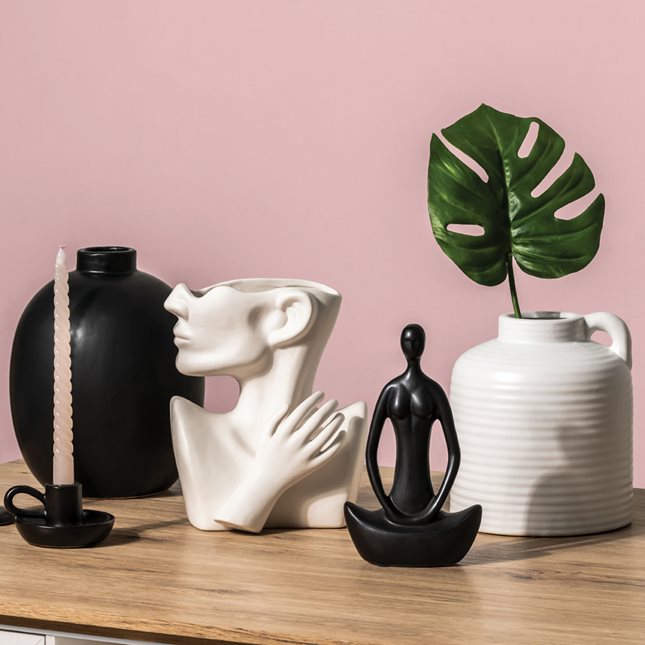 Ceramic Vase face white 19x13x25 cm